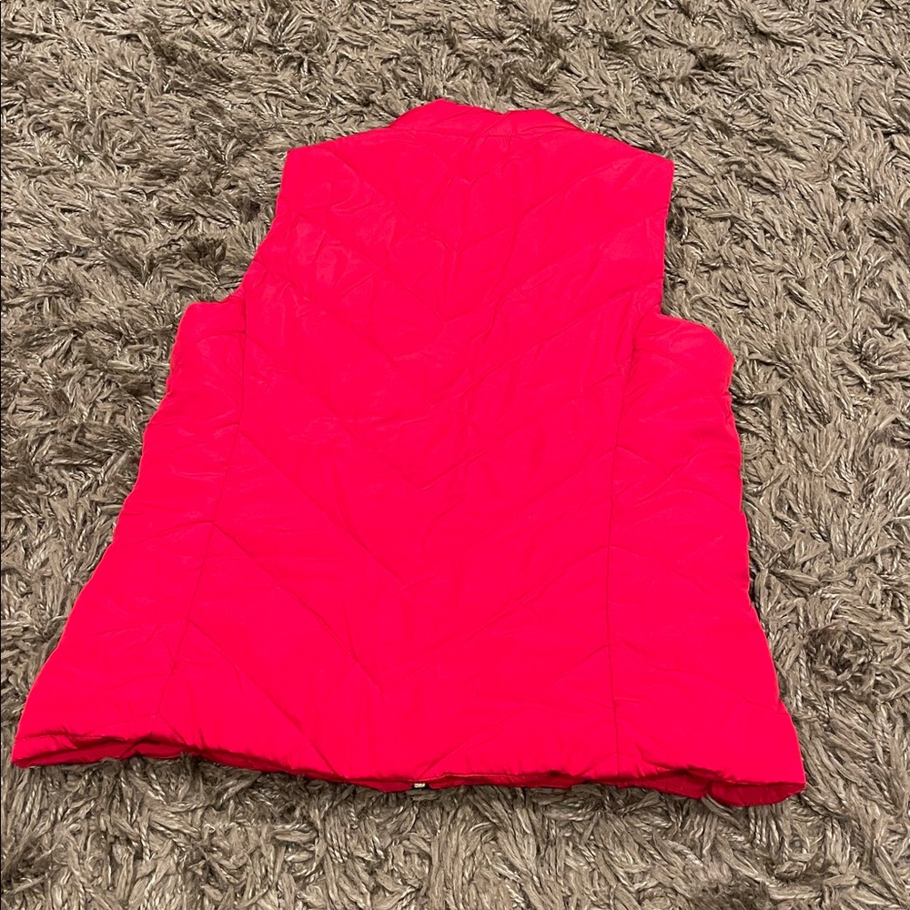 Michael Kors Crimson Vest with Gold Accents Size Medium - Picture 6 of 7